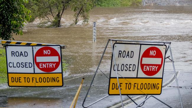 Hardys Rd closed at Mudgeeraba. Picture: Jerad Williams