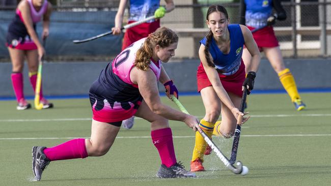 Madeline Staff, Toowoomba and Genevieve Ferguson, Brisbane. Toowoomba 1 vs Brisbane. Hockey Queensland Championship at Clyde Park, Toowoomba. Saturday, May 1, 2021. Picture: Nev Madsen.