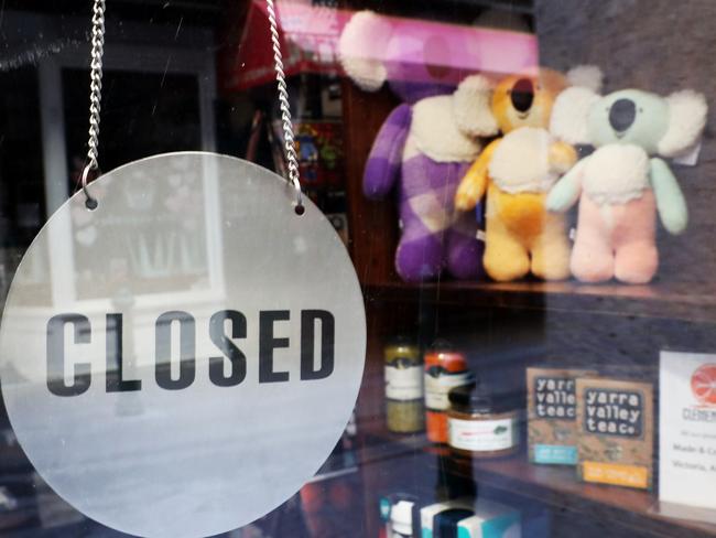 MELBOURNE, AUSTRALIA- NewsWire Photos SEPTEMBER 10, 2020: A closed sign in a shop front in Delgraves lane during stage four COVID-19 lockdown in Melbourne: NCA NewsWire/ David Crosling
