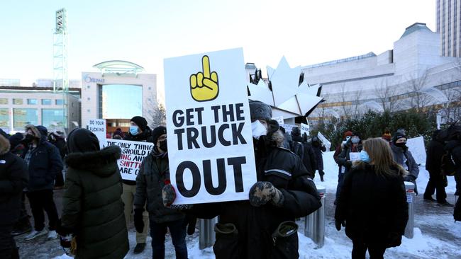 A counter protester makes their feelings known in Ottawa. Picture: AFP