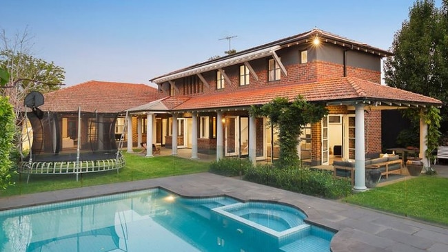 A luxe property snapped up by elite Caulfield Grammar. Source: RealEstate.com.au