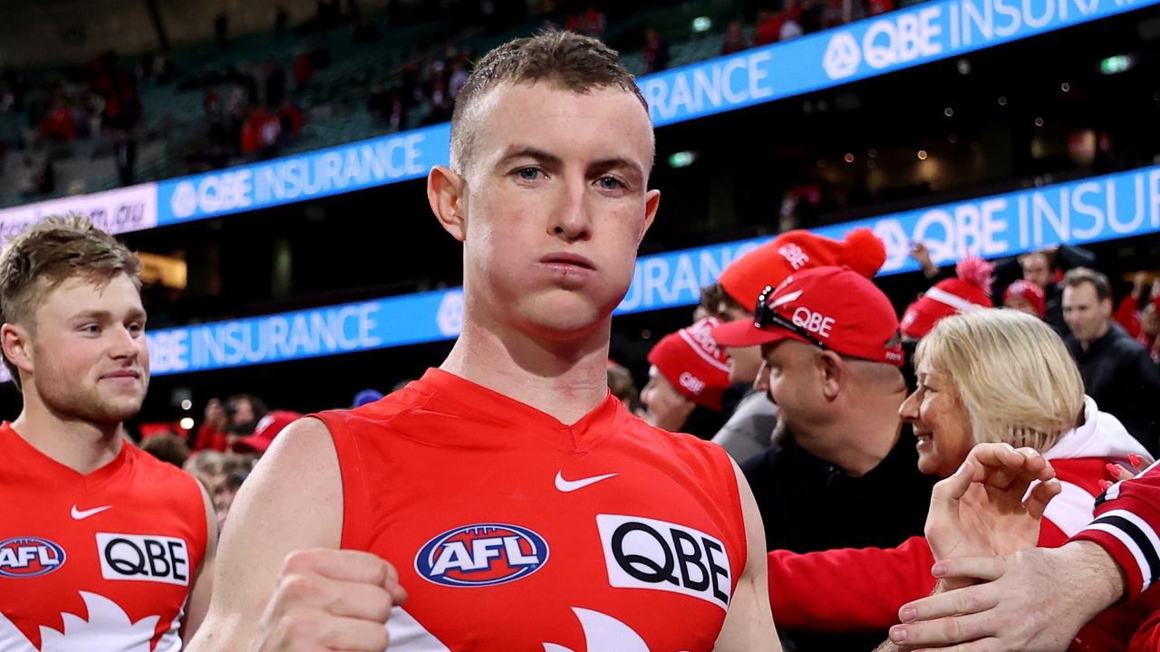 Chad Warner is poised to return for Sydney’s round 24 clash against Adelaide next Saturday night after missing the win over the Bombers with calf soreness. Picture: Brendon Thorne / Getty Images