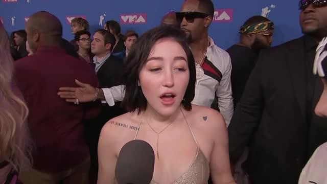 MTV VMA Arrivals Interviews 
