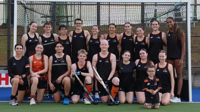 Members of the NT under-18s Boy's and Girl's state team ahead of the 2024 Nationals. Picture: Elle Richardson/NT Hockey.