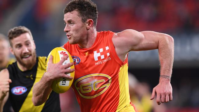 SuperCoach news: Pearce Hanley to play more midfield in 2018, Gold ...