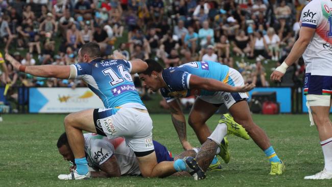 HOLDING FAST: Each team was out to win the trial game between the Gold Coast Titans and New Zealand Warriors at Oakes Oval, Lismore on February 27, 2021, but it ended in a tie 12-all. Photo: Alison Paterson