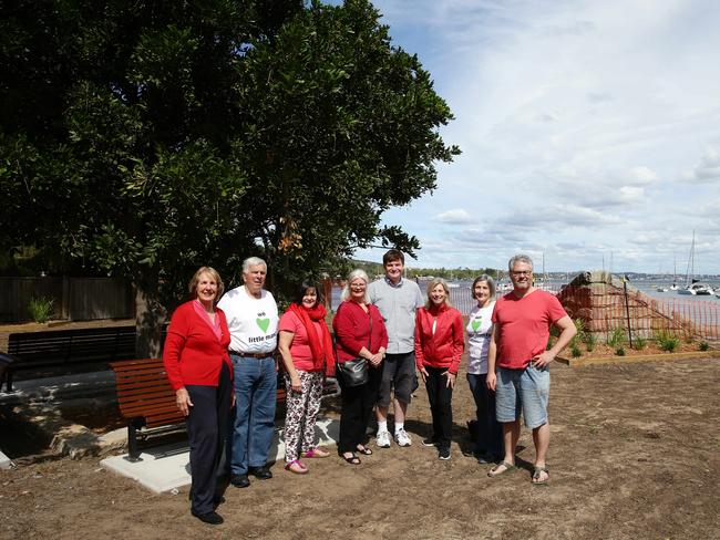 Some residents in support of the plan. Picture: Annika Enderborg.