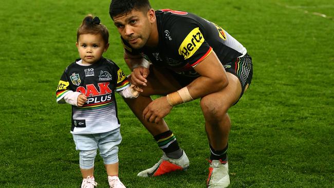 Tyrone Peachey of the Panthers with his daughter Penelope after the NRL Elimination Final match between the Penrith Panthers and the New Zealand Warriors. Photo: Getty Images