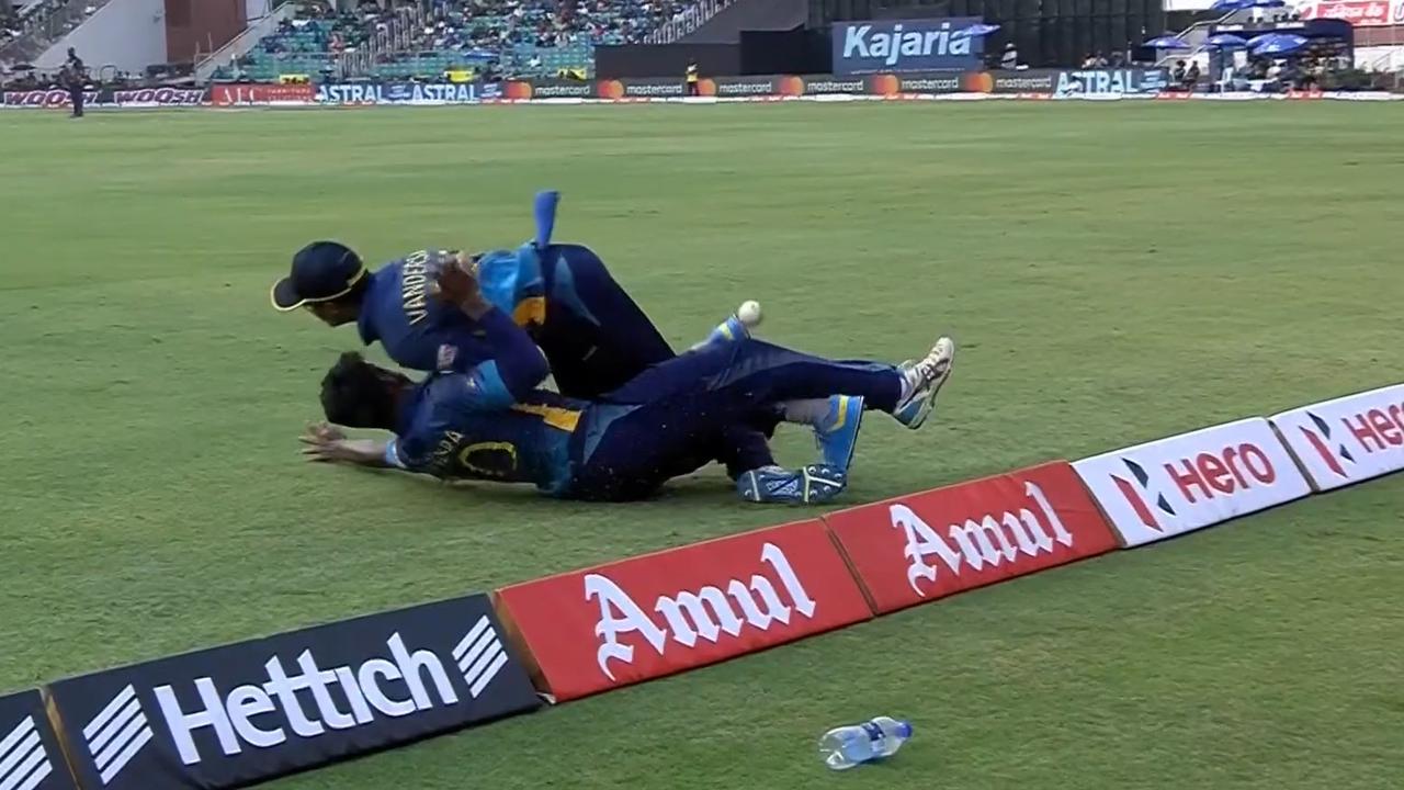 Cricket 2023 Sri Lanka Vs India Odi Jeffrey Vandersay Collision With