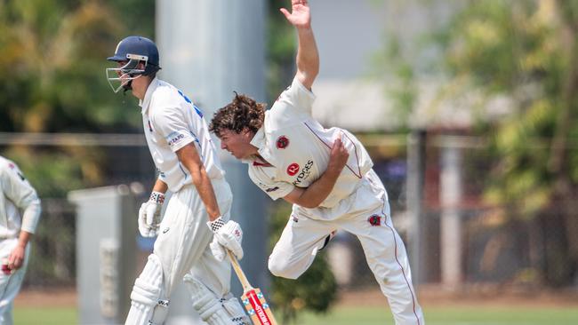 Corey Kelly bowls against Darwin in the Premier Grade grand final. Picture: Pema Tamang Pakhrin