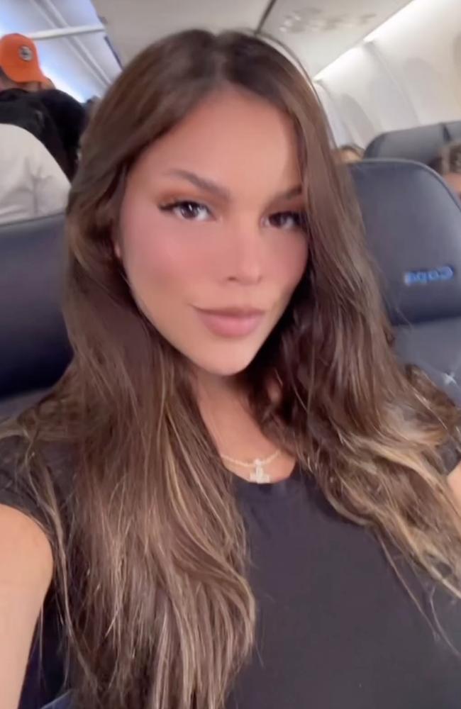 Plus size influencer calls for bigger airline seats after she was