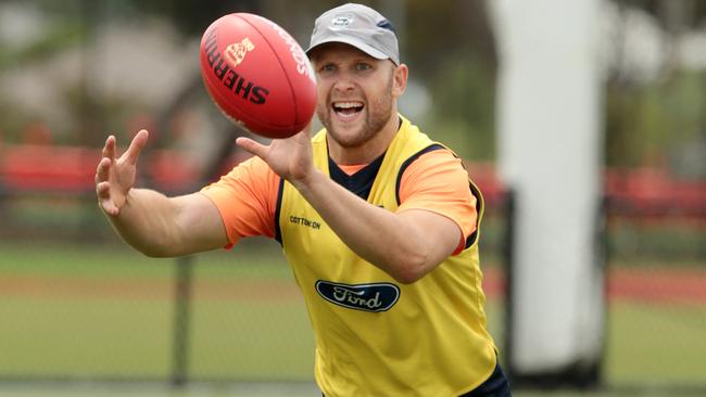 Gary Ablett in action at Geelong training. Picture: Alison Wynd