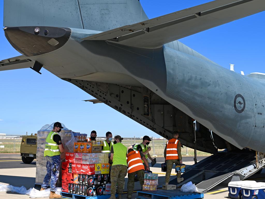 The Royal Australian Air Force is flying essential supplies and food to Coober Pedy. Picture: NCA NewsWire / Naomi Jellicoe