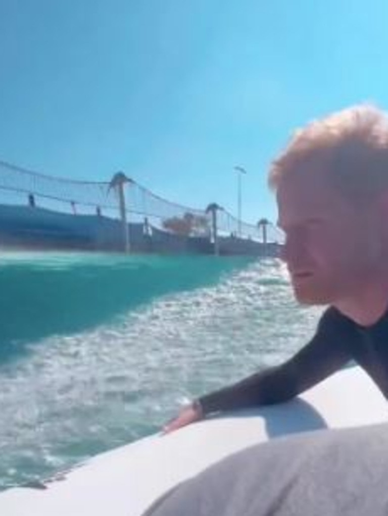 Prince Harry shows off wild surfing skills | Townsville Bulletin