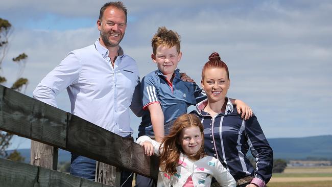 Mayura Wagyu is run by Scott de Bruin and his wife, Kristy. Pictured with kids Zara and Hunter at Millicent. Picture: Yuri Kouzmin