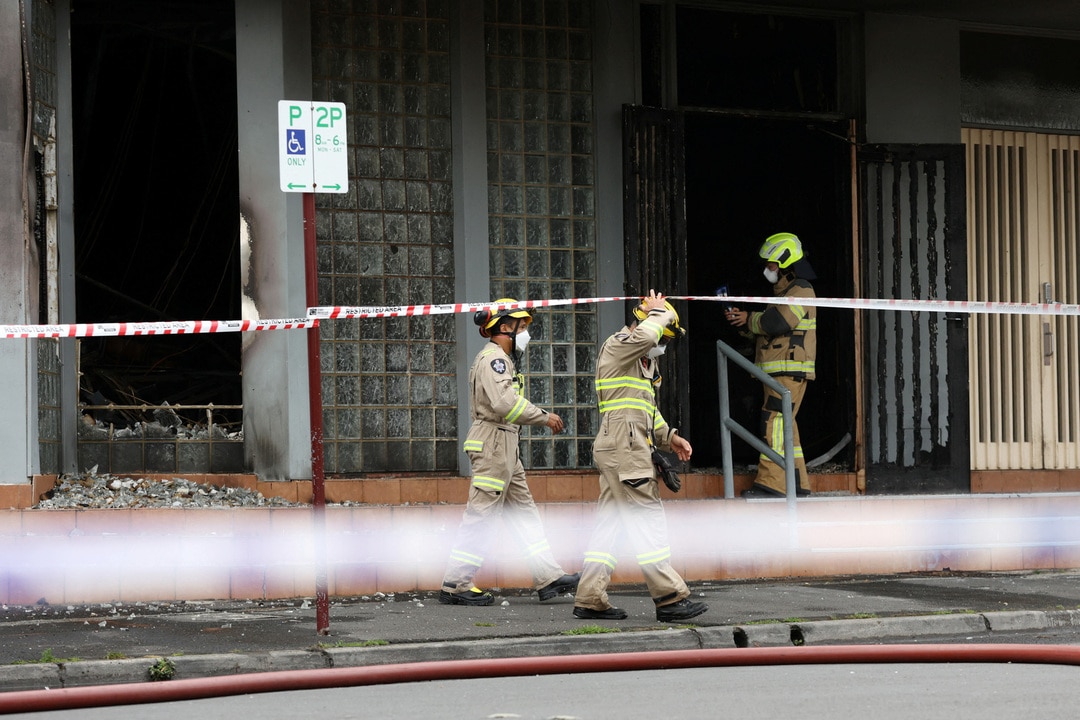 Melbourne synagogue set on fire in suspected hate crime