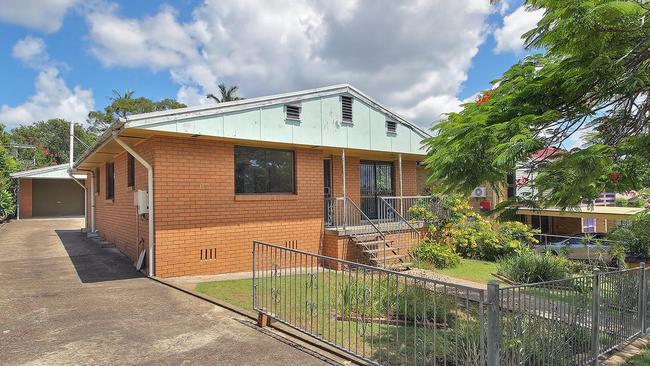 11.30am – 3 Debenham St, Sunnybank Hills