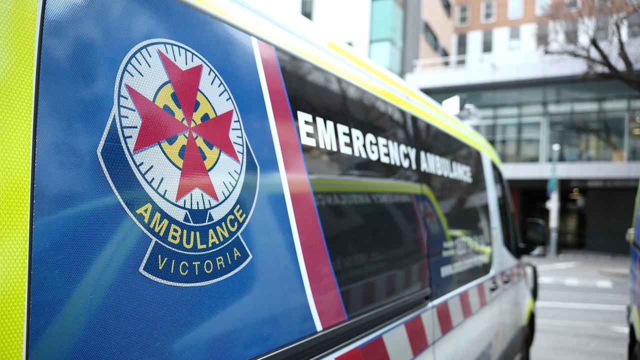 Victoria’s triple-0 service was inundated with calls during the pandemic and 33 people died due to delays, a new report found. Picture: Luis Enrique Ascui/NCA NewsWire