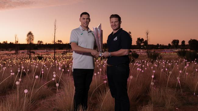 Boland and Shane Watson with the T20 World Cup trophy at the critically acclaimed Field of Light. Picture: Brook Mitchell/Getty Images