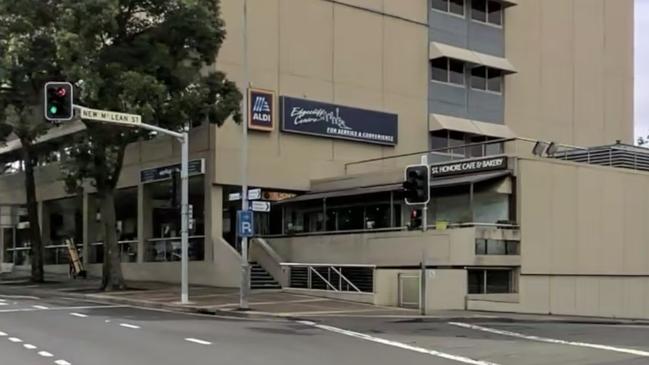 The New McLean St and New South Head Road intersection.
