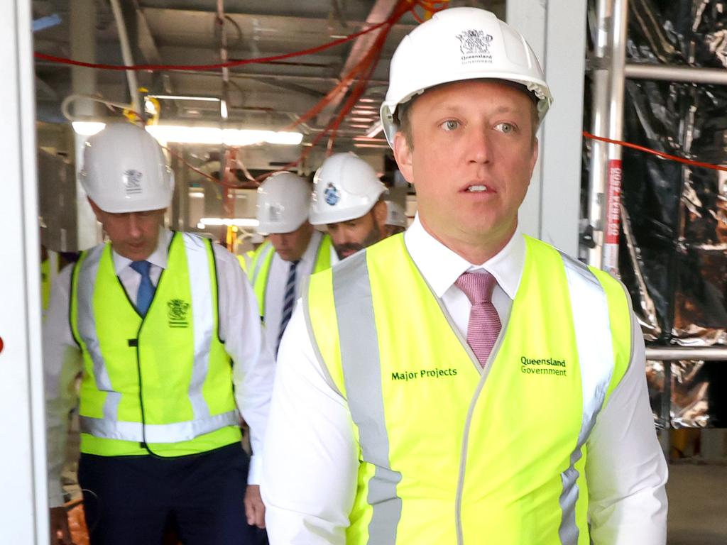 ‘Tight’ poll: LNP frontrunner in bid to claim underdog status