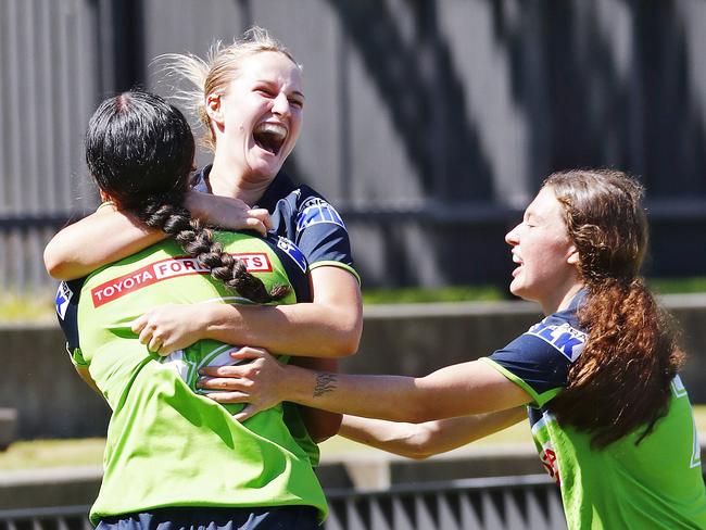 12/3/22 WEEKEND TELEGRAPH SPECIAL. MUST NOT USE BEFORE CLEARING WITH PIC EDITOR JEFF DARMANIN. NSWRL JUNIOR REP LIVE STREAMS.Tarsha Gale Cup match. Souths vs Raiders at Redfern Oval today. Tikirah-ann Douglas pictured scoring the winning try on the final whistle. Picture: Sam Ruttyn