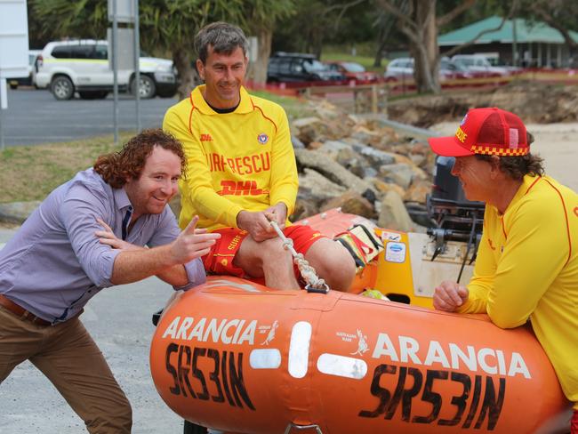 Jason O’Donnell (right) and Scott Balfour risked their lives to save kayaker Raymond Forde. Picture: Toni Fuller