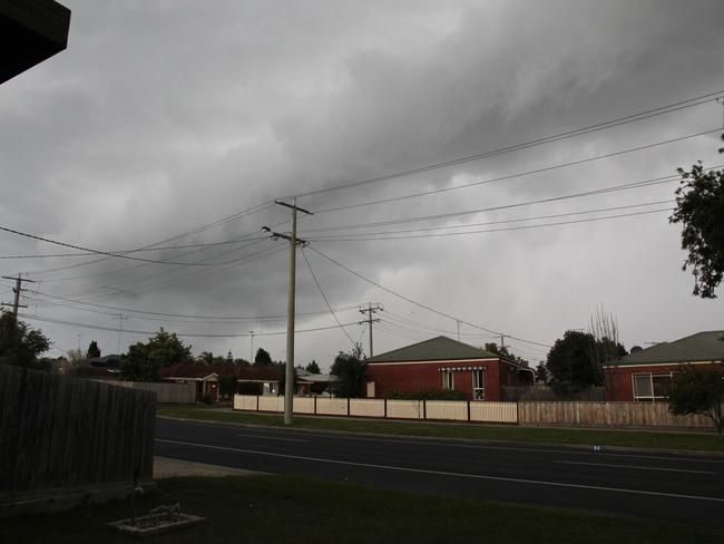 Pic of storm front passing Leopold