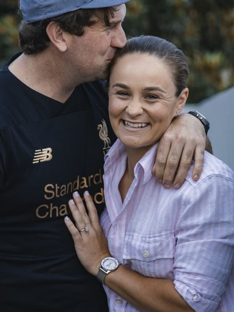 Ash Barty marries long time partner Garry Kissick in secret