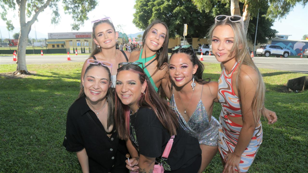 Georgia Pearce, Meagen Beaumont, Meah Mills, Ally Humphris, Crystal Stacey and Jordy Rosa at Grass is Greener 2022. Picture: Peter Carruthers