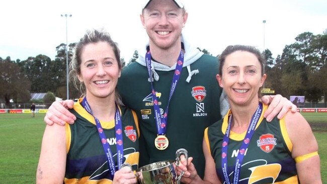 Central Zone co-captains Ella Mickan (left) and Taryn Wills with coach Shaun Ribbons. Picture: Peter Argent