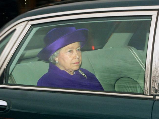 A heartbroken Queen Elizabeth II arrives at Kensington Palace to pay her private respects at the coffin of her sister Princess Margaret. Picture: Peter Jordan - PA Images/PA Images via Getty Images