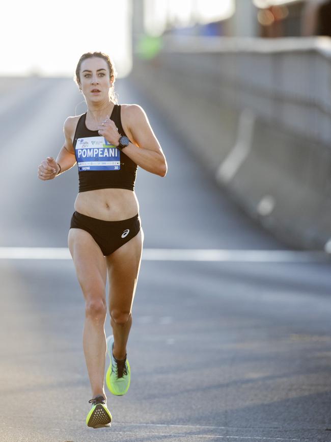 Leanne Pompeani during Run the Bridge at Hobart. Picture: Chris Kidd