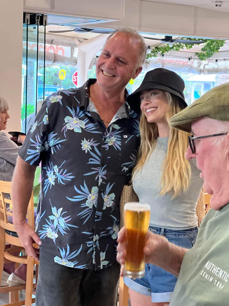 Barbie star Margot Robbie spotted at Gold Coast restaurant | Herald Sun