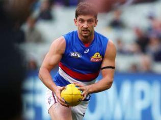 Tom Liberatore has re-signed with Western Bulldogs for the next two years.