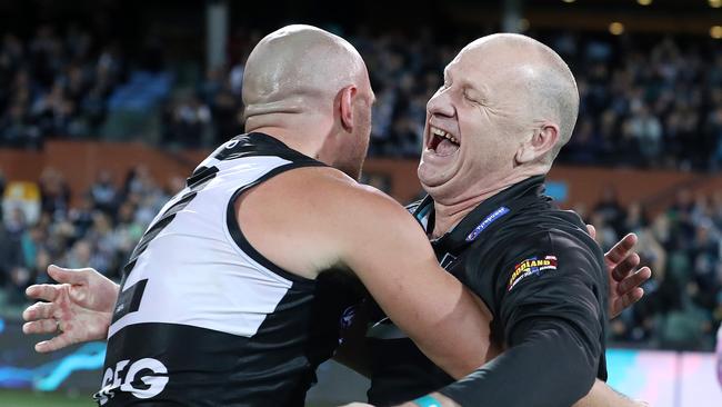 Ken Hinkley and Sam Powell-Pepper after Port Adelaide’s qualifying final win last year.