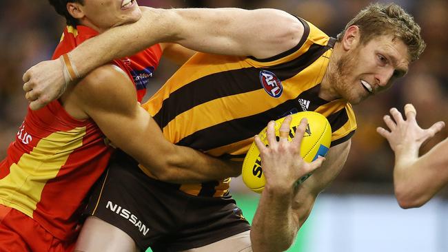 AFL Round 22. 18/08/2019. Hawthorn v Gold Coast at Marvel. Hawthorns Ben McEvoy held up 2nd quarter. Pic: Michael Klein