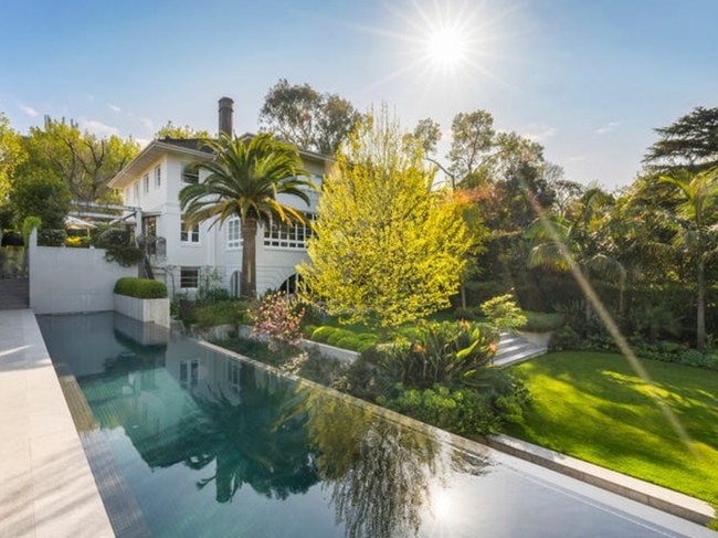 The property changed hands very quickly, after the Cumulus chef bought a home nearby in Toorak.