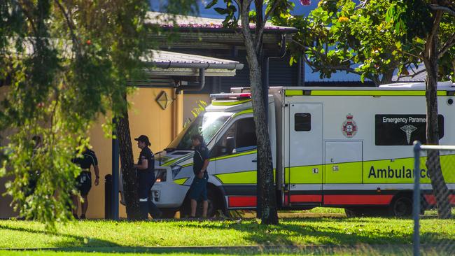 Paramedics wait on standby for patients arriving at Ary Hospital. Picture: NewsWire / Scott Radford-Chisholm