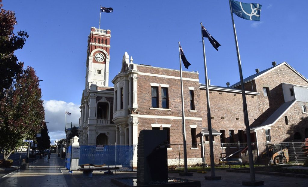 Toowoomba City Halll. TRC. Toowoomba council. Toowoomba, Ruthven Street. June 2017. Picture: Bev Lacey