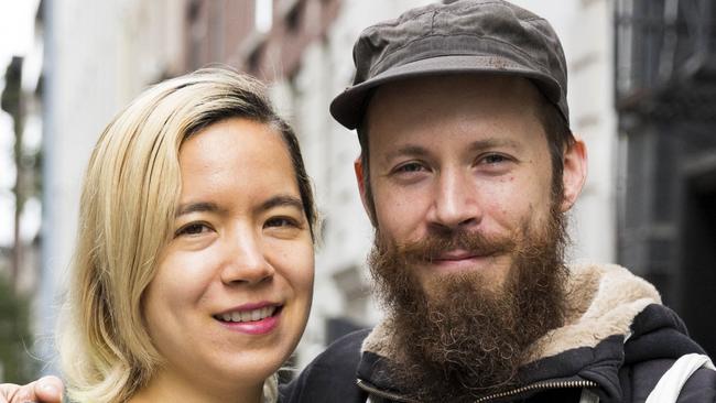 pet-sitting-to-pay-off-the-mortgage-nomad-couple-s-ridiculous