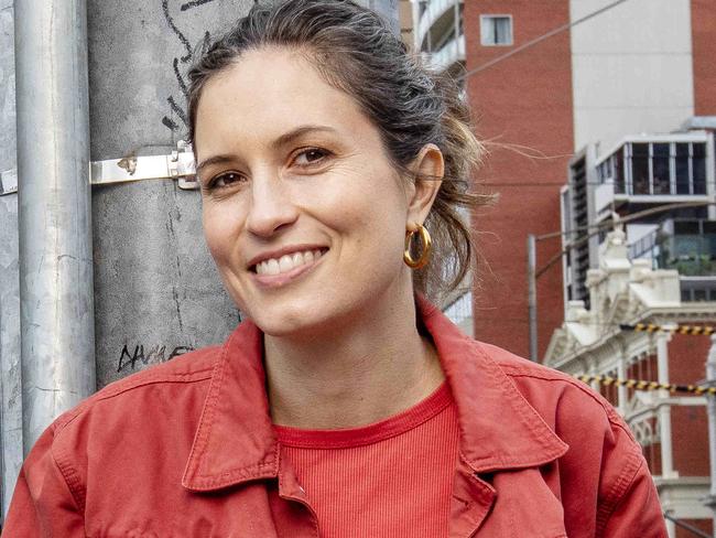 Singer Missy Higgins under the Flinders Street Station clocks. She is set to release a new single called When the Machine Starts Again which is about Melbourne opening up again after lockdown - hence pic in iconic Melbourne location. She's filming a clip for the song on Sunday morning for The Sound, early shoot so there's not a massive amount of people around. Picture: Tim Carrafa