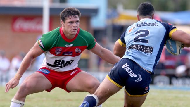 Roberts didn’t look motivated for Wynnum-Manly. Image: AAP/Steve Pohlner)