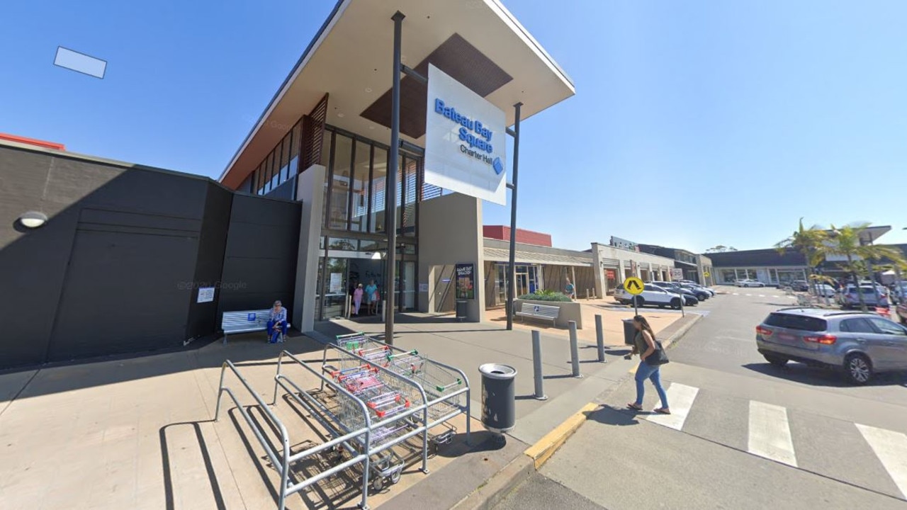 Bateau Bay: Teen, 15, charged with alleged stabbing outside shopping ...