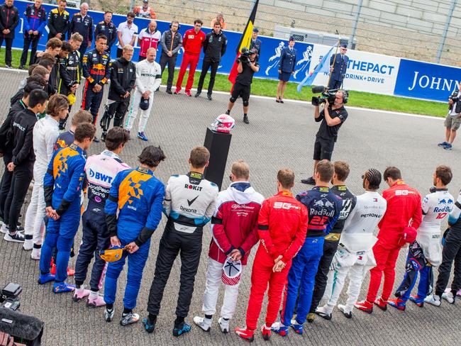 The grid observes a minute of silence. (Photo by Peter Fox/Getty Images)