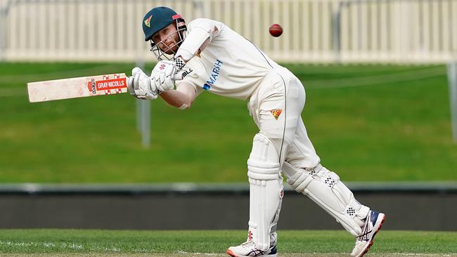 Charlie Wakim in action for the Tigers against NSW. (AAP Image/Dave Hunt)