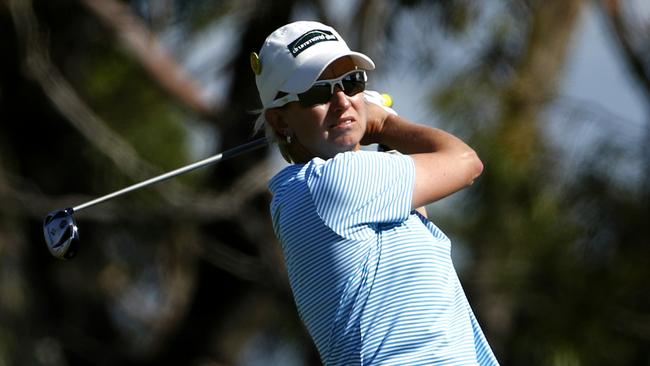 Women's Australian Open Final round at Victoria Golf Club. Karrie Webb 2nd shot at 18. Pic Michael Klein.. Sunday Febuary 16, 2014.