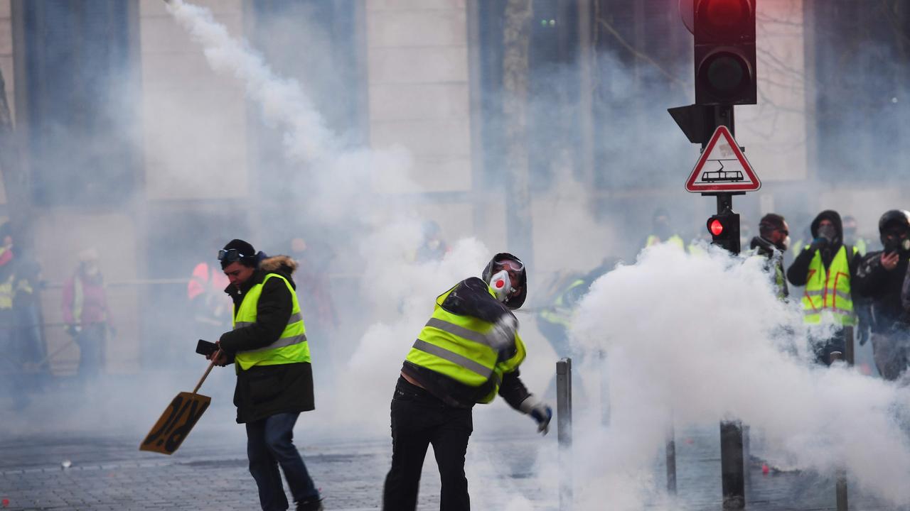 Protesters clash with riot police in Bordeaux. Picture: AFP 