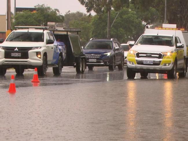 Traffic has been down to one lane on Goodwood Road at Colonel Light Gardens where the road is flooded. More than 26mm of rain has fallen across Adelaide so far today. Picture: 7NEWS
