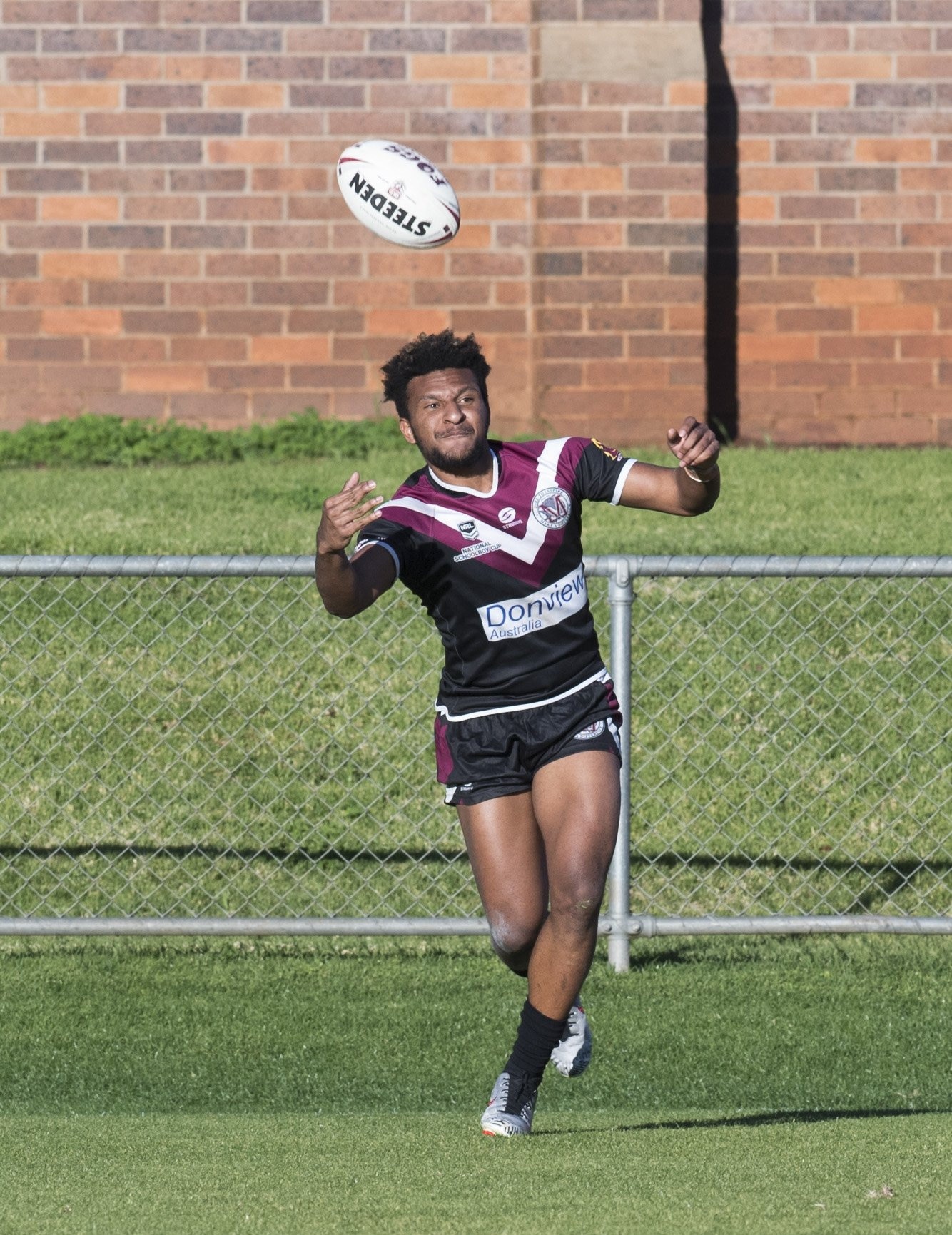 Jeremiah Muld scores a try for Marsden.